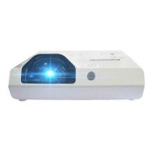 松下（Panasonic）短焦投影机教育教学新款 PT-X3...